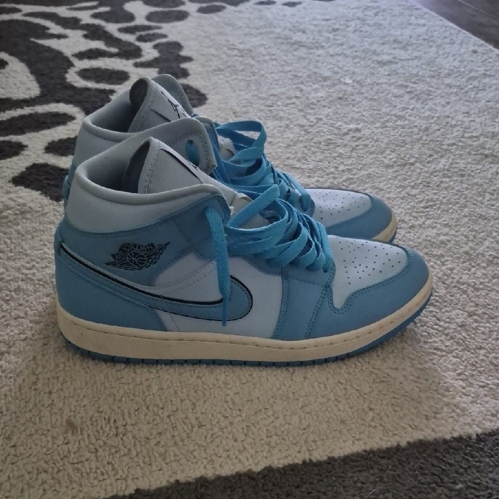 Authentic Nike Air Jordan Two Tone Blue Sneakers